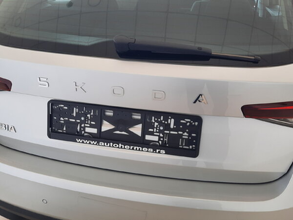 ŠKODA Fabia Essence 1,0 MPI 59 kW/80 ks 5G