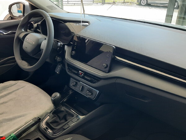ŠKODA Fabia Essence 1,0 MPI 59 kW/80 ks 5G