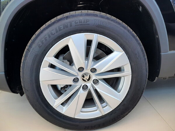 Škoda Karoq Selection 1,5TSI 110kw DSG