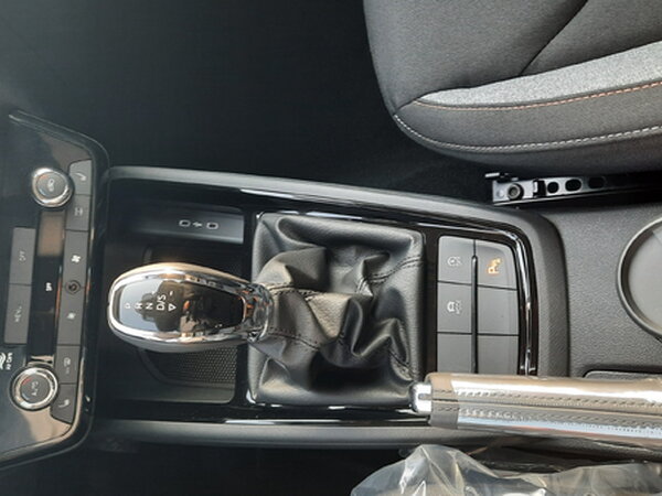 ŠKODA Kamiq FL Selection Plus 1,5 TSI 110 kW/150 ks DSG