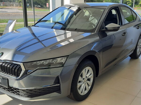 ŠKODA Octavia A8 FL Selection 1,5 TSI m-HEV 110kW/150ks DSG