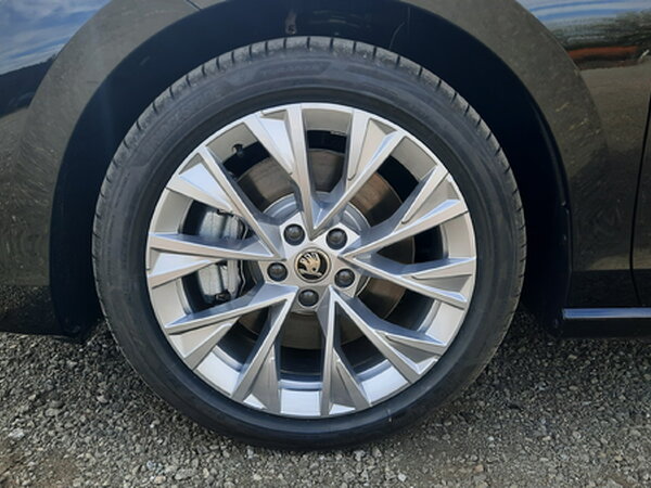 ŠKODA Superb Selection 2,0 TDI CR DPF 4x4 142kW/193ks DSG