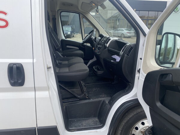 Fiat Ducato MAXI FURGON 2.3 MJ L3H3 2021 godište