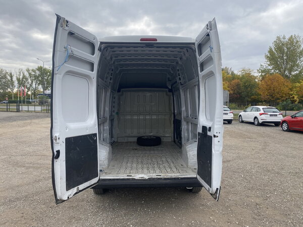 Fiat Ducato MAXI FURGON 2.3 MJ L3H3 2021 godište