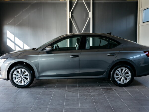 ŠKODA Octavia A8 FL Selection 1,5 TSI m-HEV 110kW/150ks DSG