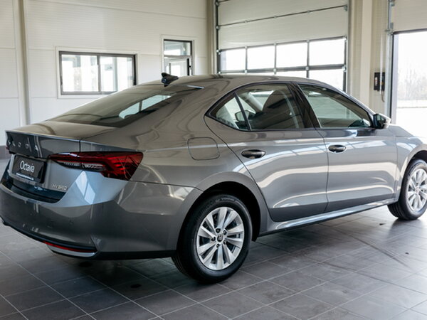 ŠKODA Octavia A8 FL Selection 1,5 TSI m-HEV 110kW/150ks DSG