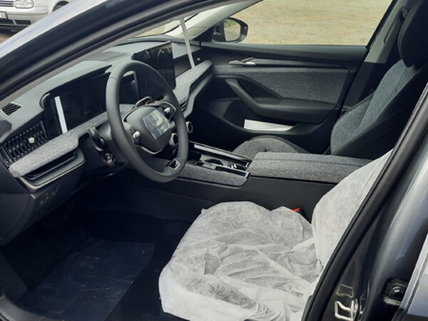 ŠKODA Superb Selection 2,0 TDI CR DPF 110kW/150ks DSG