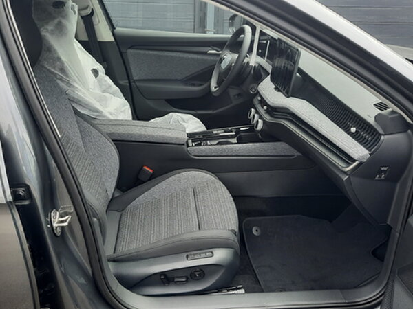 ŠKODA Superb Selection 2,0 TDI CR DPF 110kW/150ks DSG