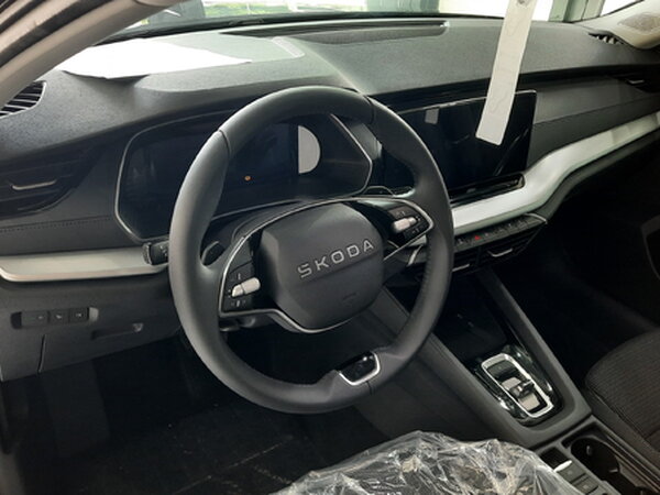 ŠKODA Octavia A8 FL Selection PLUS 1,5 TSI m-HEV 110kW/150ks DSG
