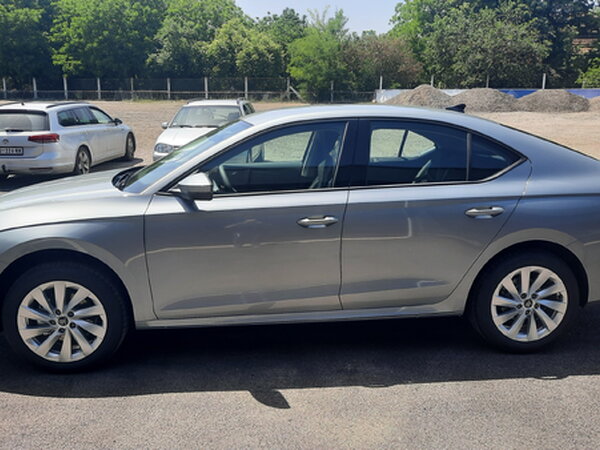 ŠKODA Octavia A8 FL Selection PLUS 1,5 TSI m-HEV 110kW/150ks DSG