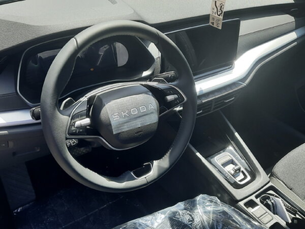 ŠKODA Octavia A8 FL Selection PLUS 1,5 TSI m-HEV 110kW/150ks DSG