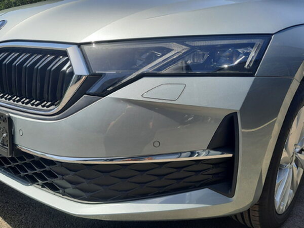ŠKODA Octavia A8 FL Selection PLUS 1,5 TSI m-HEV 110kW/150ks DSG