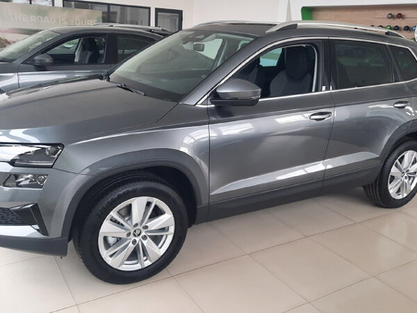 Škoda Karoq Selection PLUS 2,0TDI 110kw 4x4 DSG