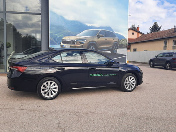 ŠKODA Octavia A8 FL Selection PLUS 1,5 TSI m-HEV 110kW/150ks DSG - TEST
