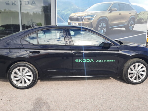 ŠKODA Octavia A8 FL Selection PLUS 1,5 TSI m-HEV 110kW/150ks DSG - TEST