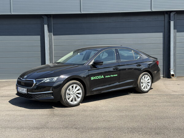 ŠKODA Octavia A8 FL Selection PLUS 1,5 TSI m-HEV 110kW/150ks DSG - TEST